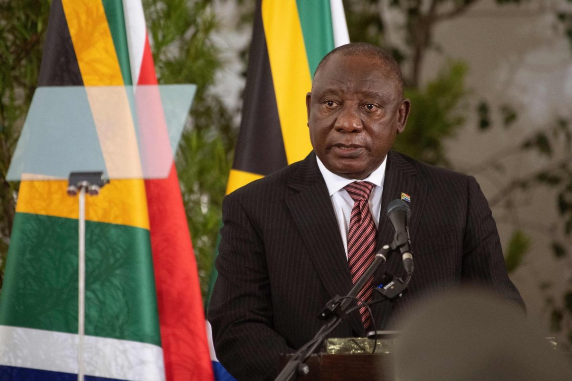 Covid-19 : Le président sud-africain Cyril Ramaphosa appelle les ONG à s'approvisionner en vaccins africains